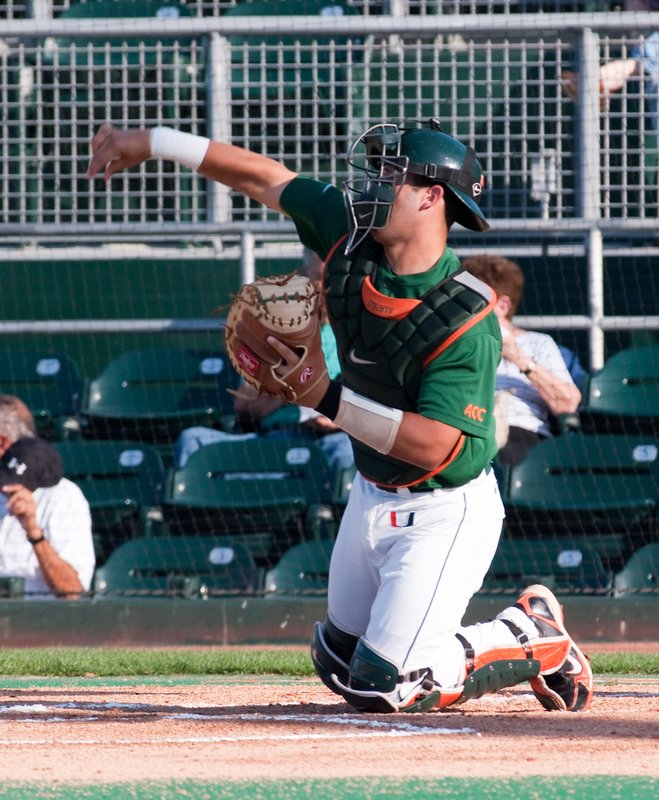 _IGP5606-70.jpg :: UM Baseball vs St. Thomas 4-27-2010