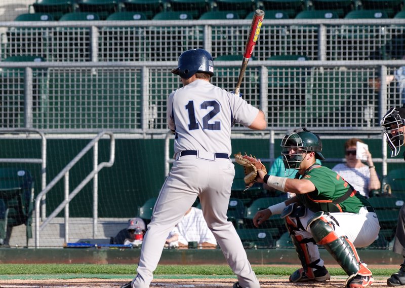 _IGP5642-106.jpg :: UM Baseball vs St. Thomas 4-27-2010