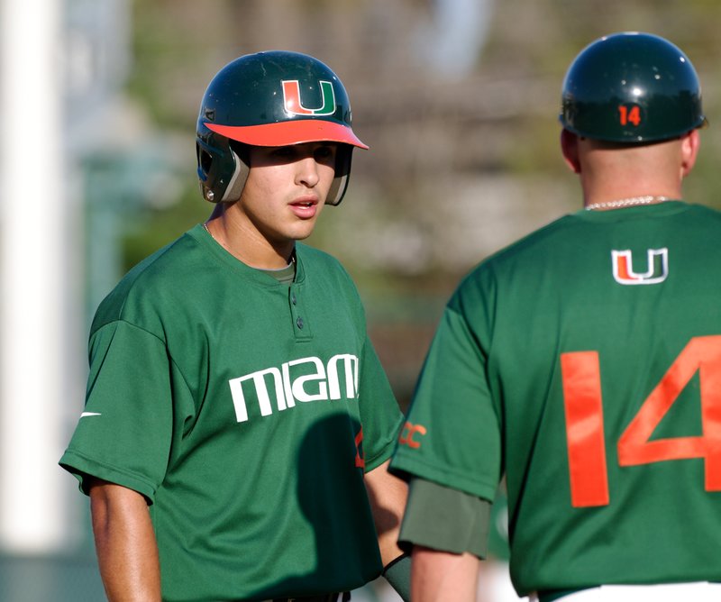 _IGP5728-192.jpg :: UM Baseball vs St. Thomas 4-27-2010