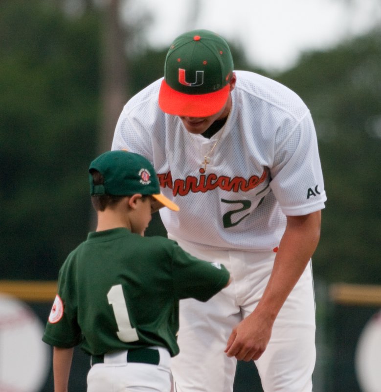 _IGP5974-10.jpg :: UM Baseball vs Maryland 5-2-2010