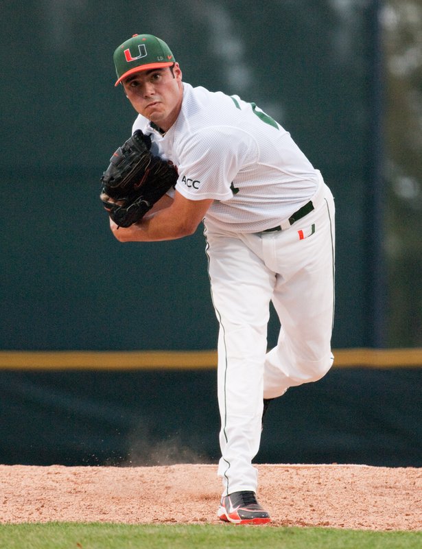 _IGP5999-35.jpg :: UM Baseball vs Maryland 5-2-2010
