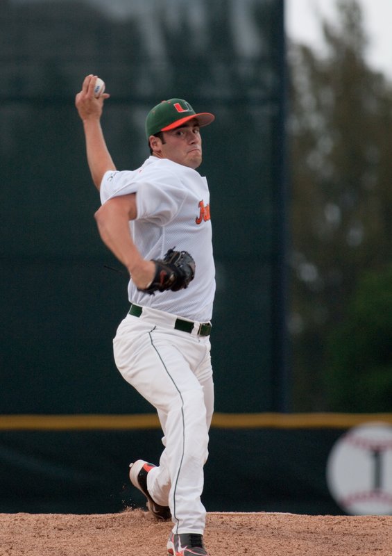 _IGP6007-43.jpg :: UM Baseball vs Maryland 5-2-2010