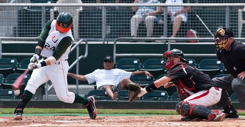 _IGP6183.jpg :: UM Baseball vs Maryland 5-2-2010