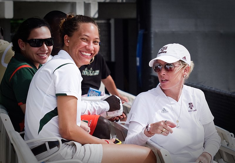 _IGP7058.jpg :: UM Women's Tennis Texas A & M Vs Univ of South Florida 5-14-2010