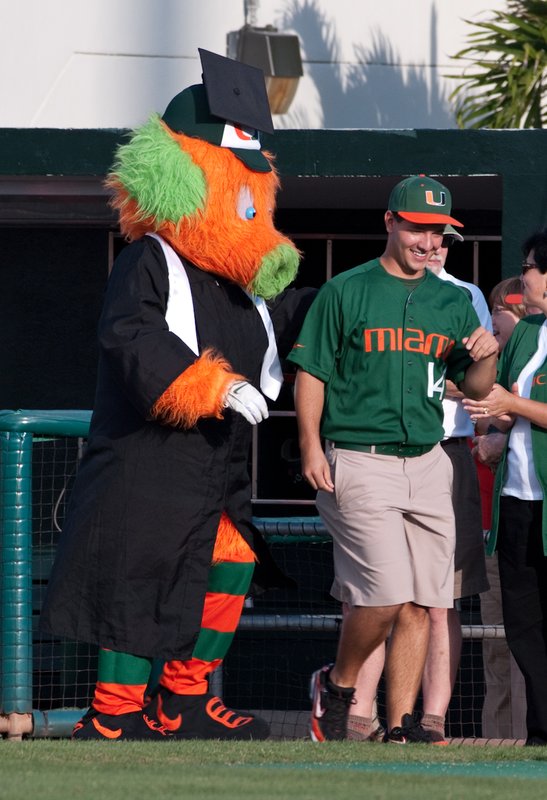 _IGP7620.jpg :: University of Miami Baseball vs Virginia 5-21, 22- 2010