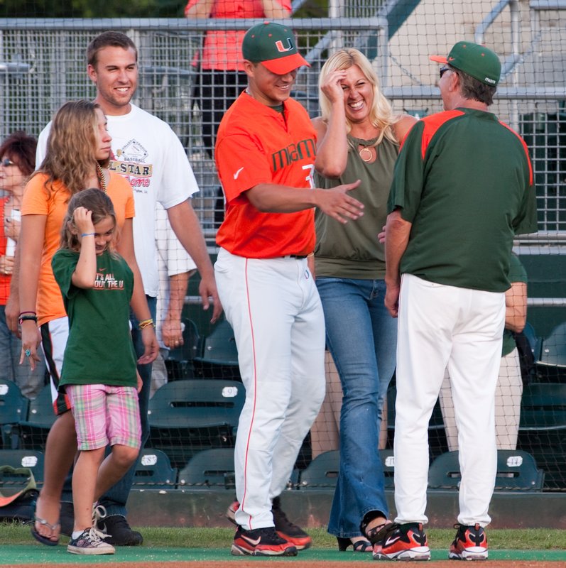 _IGP7659.jpg :: University of Miami Baseball vs Virginia 5-21, 22- 2010