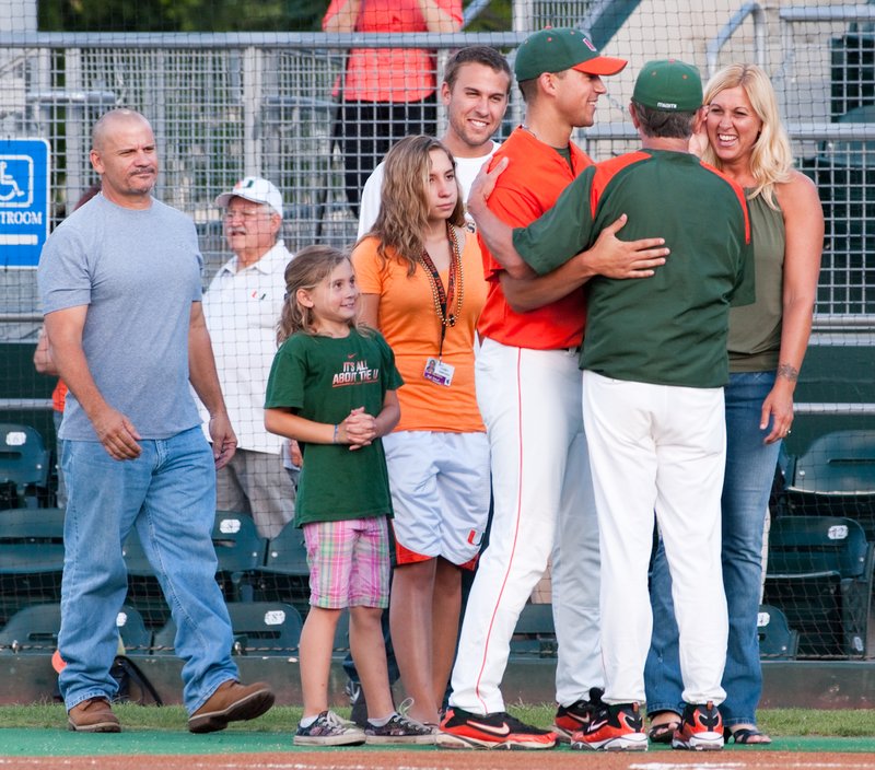 _IGP7661.jpg :: University of Miami Baseball vs Virginia 5-21, 22- 2010