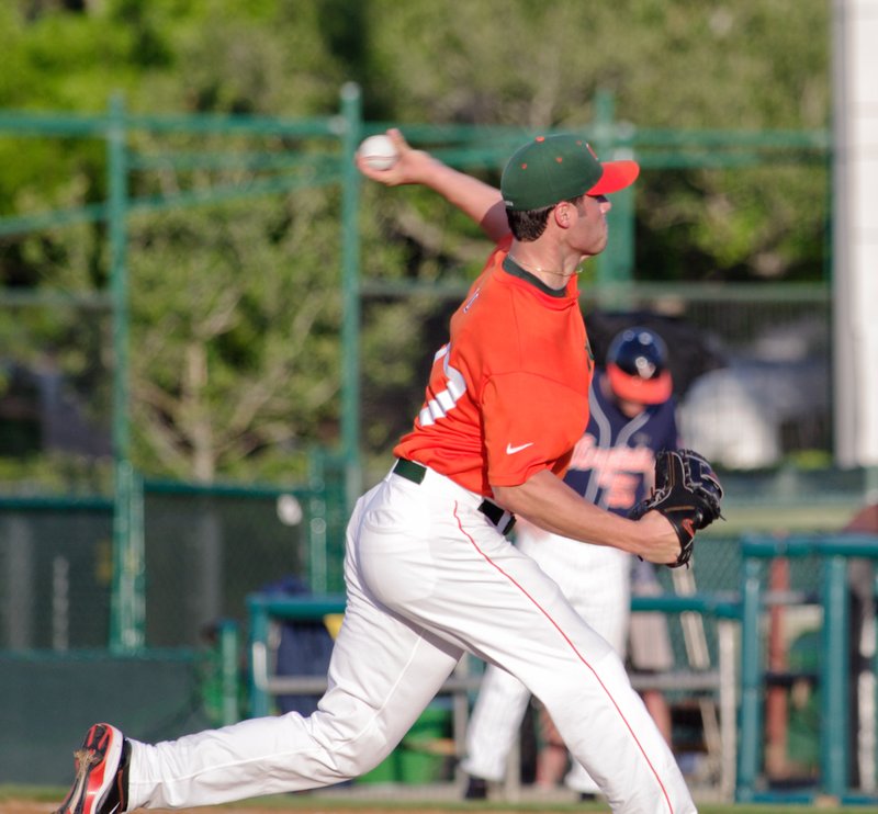 _IGP7705.jpg :: University of Miami Baseball vs Virginia 5-21, 22- 2010
