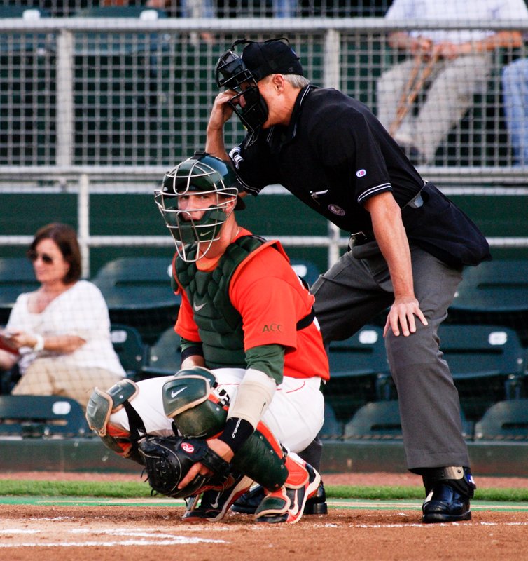 _IGP7721.jpg :: University of Miami Baseball vs Virginia 5-21, 22- 2010