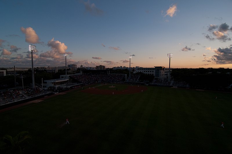_IGP7788.jpg :: University of Miami Baseball vs Virginia 5-21, 22- 2010