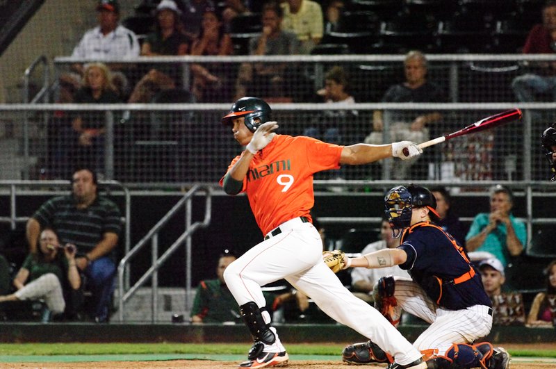 _IGP8034.jpg :: University of Miami Baseball vs Virginia 5-21, 22- 2010