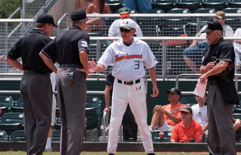 _IGP8073.jpg :: University of Miami Baseball vs Virginia 5-21, 22- 2010