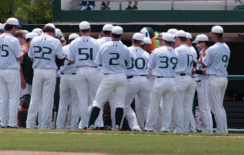 _IGP8082.jpg :: University of Miami Baseball vs Virginia 5-21, 22- 2010