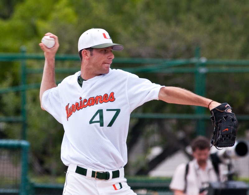 _IGP8105.jpg :: University of Miami Baseball vs Virginia 5-21, 22- 2010