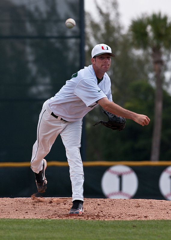 _IGP8120.jpg :: University of Miami Baseball vs Virginia 5-21, 22- 2010