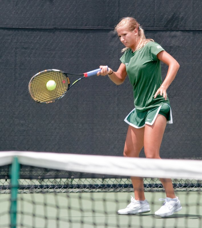 20100514-_IGP7209.jpg :: UM Women's Tennis Vs Boston University NCAA Tournament 5-14-2010