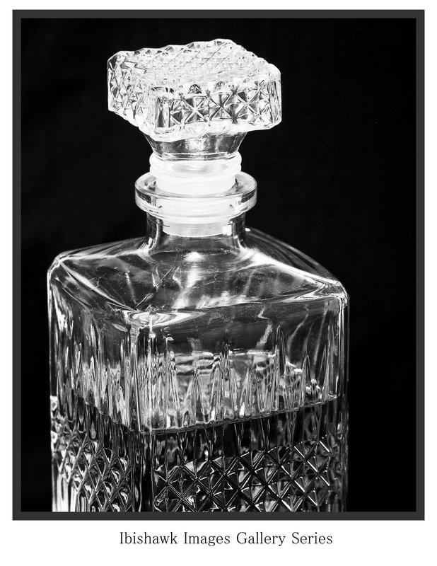 Decanter 2 BW.jpg