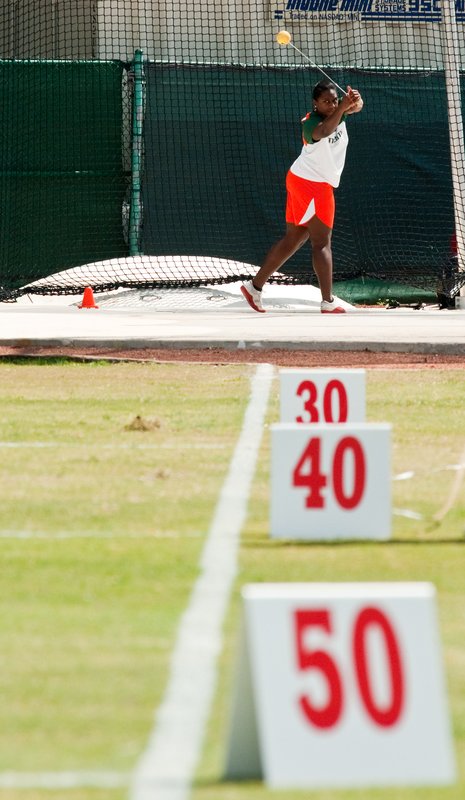 IMGP9241-137.jpg :: UM Track 3-20-2010