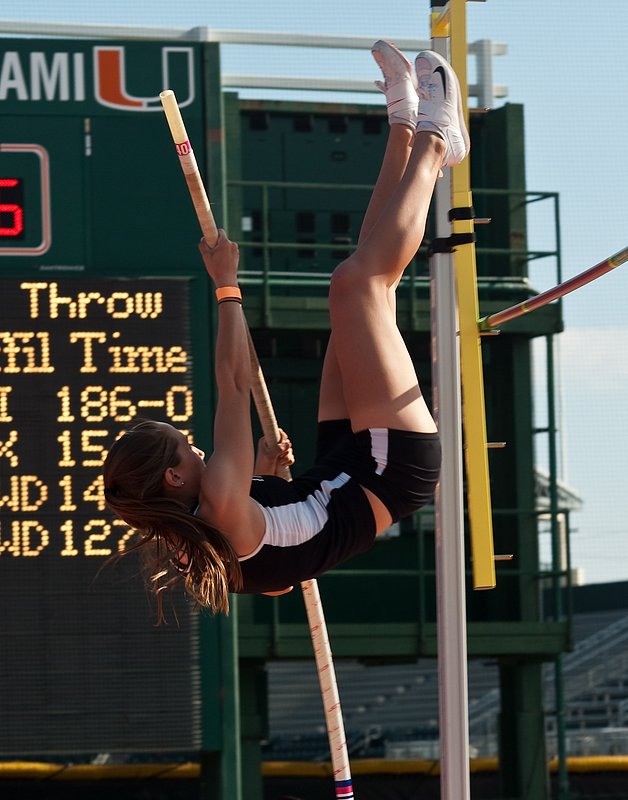 IMGP9359-255.jpg :: UM Track 3-20-2010