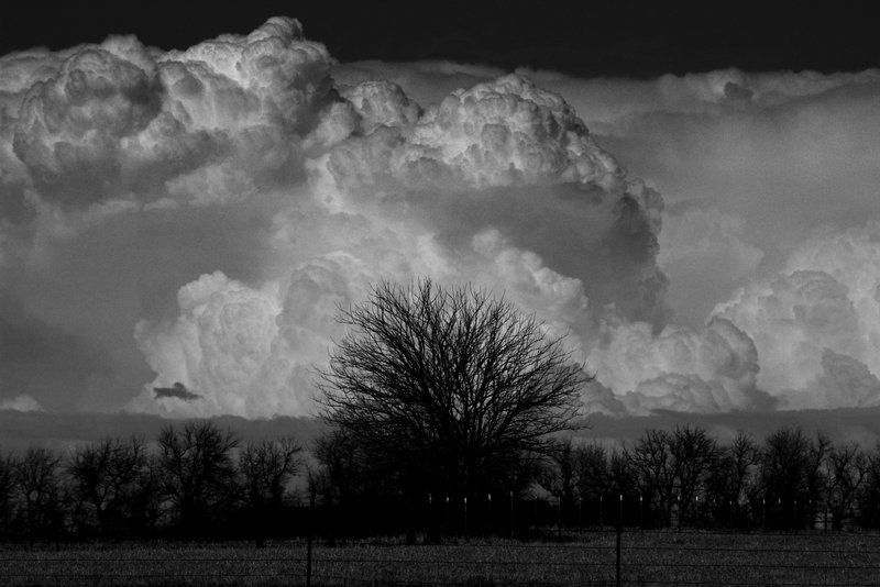 Kansas BW Storm 2-20.jpg :: Kansas Storm B & W