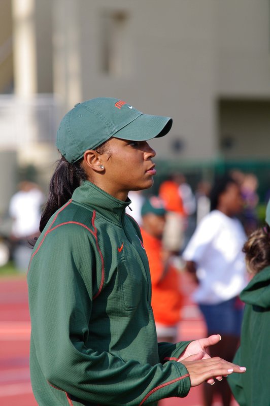_IGP77911.jpg :: UM Track 4-16-11