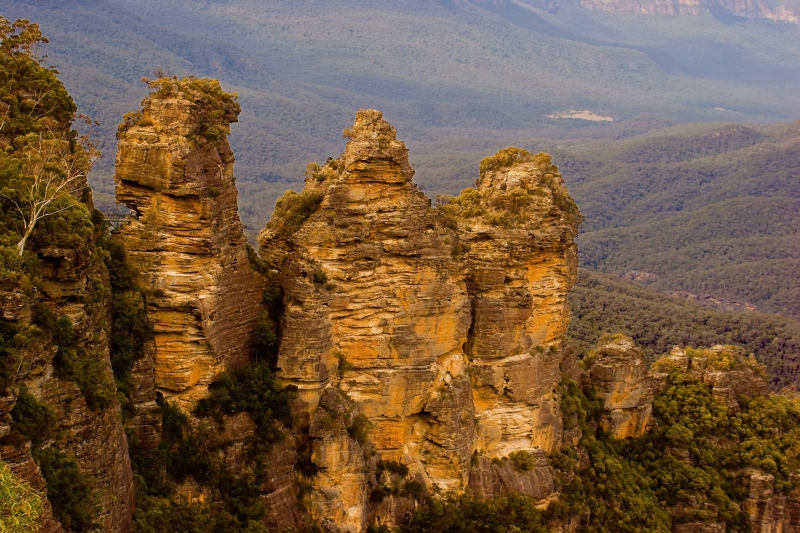 Australia 007.jpg :: The Three Sisters at Katoomba, Blue Mountains, New South Wales, Australia