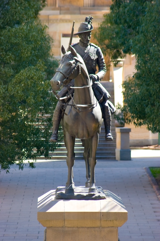 Australia 011.jpg :: The statue of an Australian Mounted Trooper of the Boer war in Anzac Square, Brisbane, Queensland, Australia
