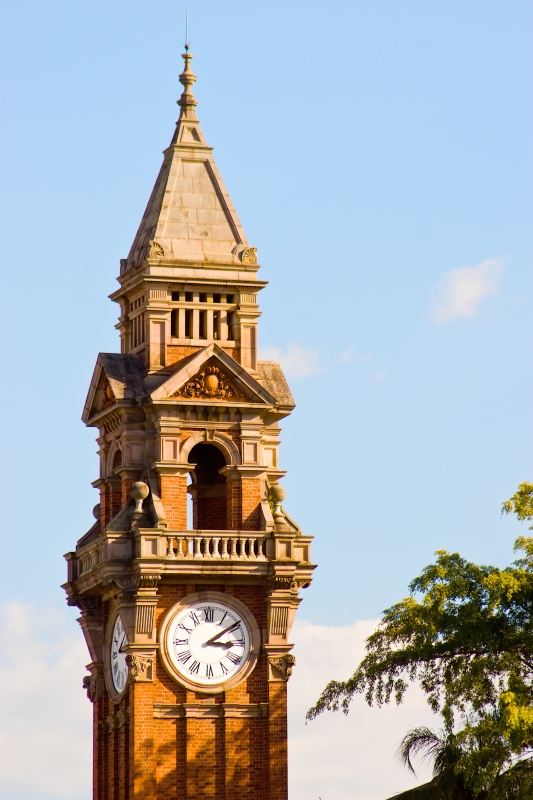 Australia 016.jpg :: The tower and clock of the old Town Hall, Brisbane, Australia