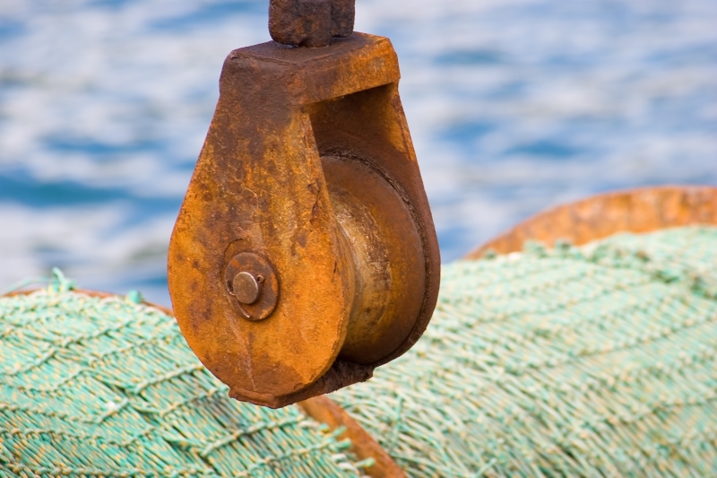 Australia 025.jpg :: A pulley on the stern of a fishing boat