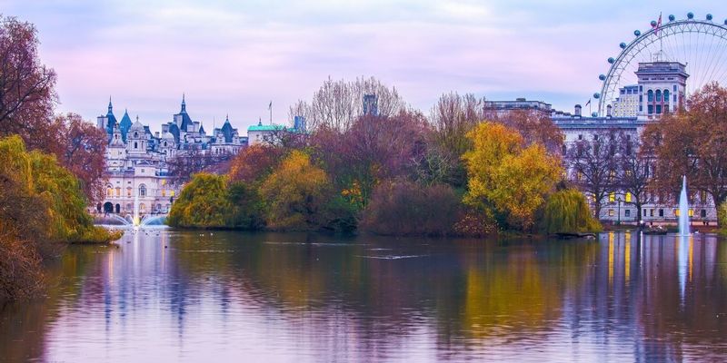 Horseguards and the Eye_.jpg