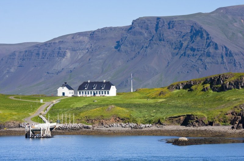 Rekyavik Harbour.jpg :: Reykjavik Harbour