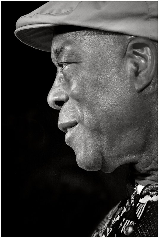 10Chi.BluesBlast.BuddyGuy_7601g.jpg :: BUDDY GUY, Blues Blast Awards, Buddy Guy's Legends, Chicago, Illinois, October 27, 2011