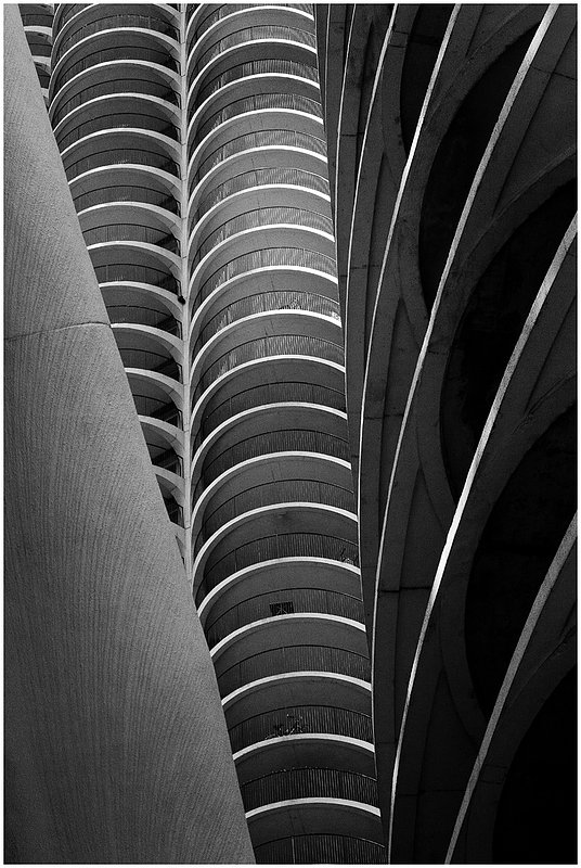 11Chi.Curves_7757g.jpg