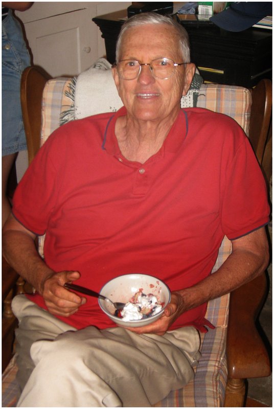 11RI.Touisset-Bob_6181.jpg :: BOB, Touisset Highlands, Rhode Island, July 4, 2011