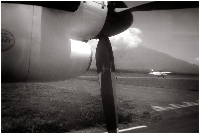 11Tanz.Arusha.Airport_4625g.jpg