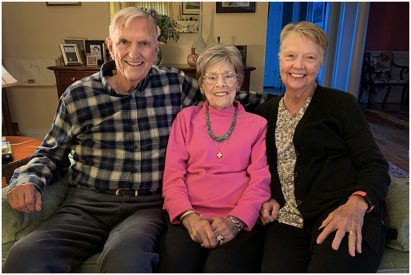 23PABobFloMo_6868i.jpg :: BOB, FLO and MAUREEN, Pittsburgh, Pennsylvania, November 2023