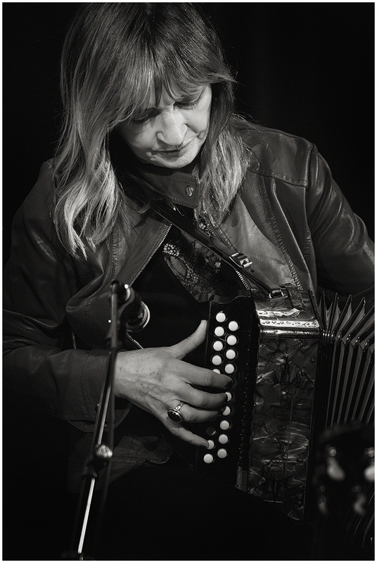 24BurrenStPatricksShow_7956g.jpg :: LOUISE COSTELLO with the St. Patrick's Irish variety show in The Burren Backroom, Somerville, Massachusetts on March 16, 2024