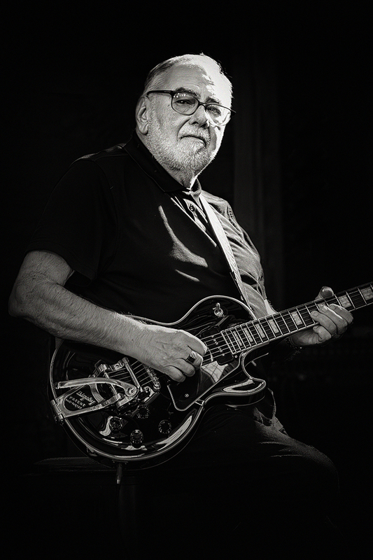 24DistilleryDukeRobillard_3147g.jpg :: DUKE ROBILLARD, special guest with THE WHITE OWLS, at Boston Harbor Distillery in Boston, Massachusetts on October 27, 2024