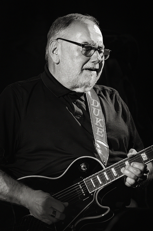 24DistilleryDukeRobillard_3399g.jpg :: DUKE ROBILLARD, special guest with THE WHITE OWLS, at Boston Harbor Distillery in Boston, Massachusetts on October 27, 2024