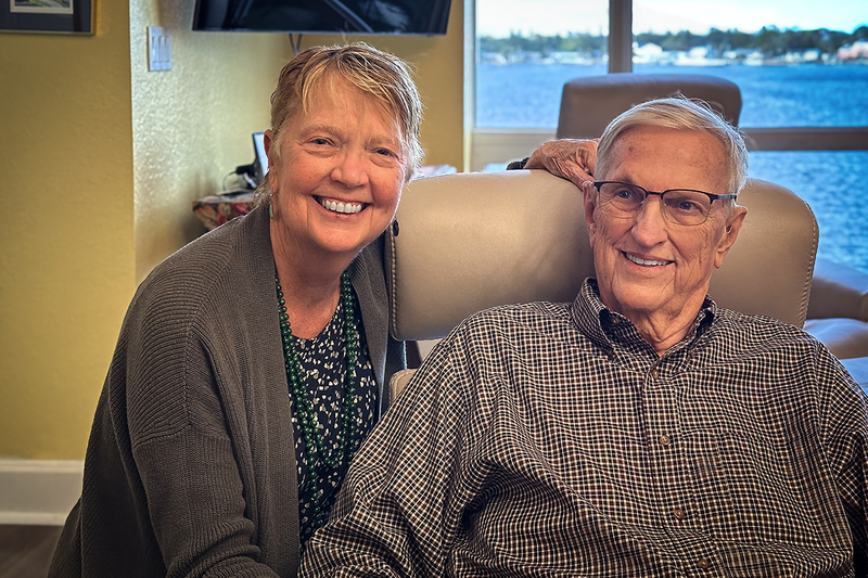 24FLStPete-Bob-Maureen_6947i.jpg :: MAUREEN and BOB, St. Petersburg, Florida 2024