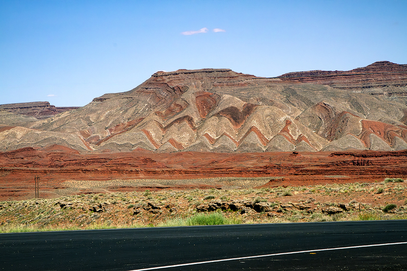 24MonumentValleyRoadTo_9614.jpg