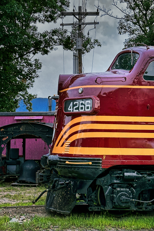 24NHNorthConwayLocomotive_6477i.jpg