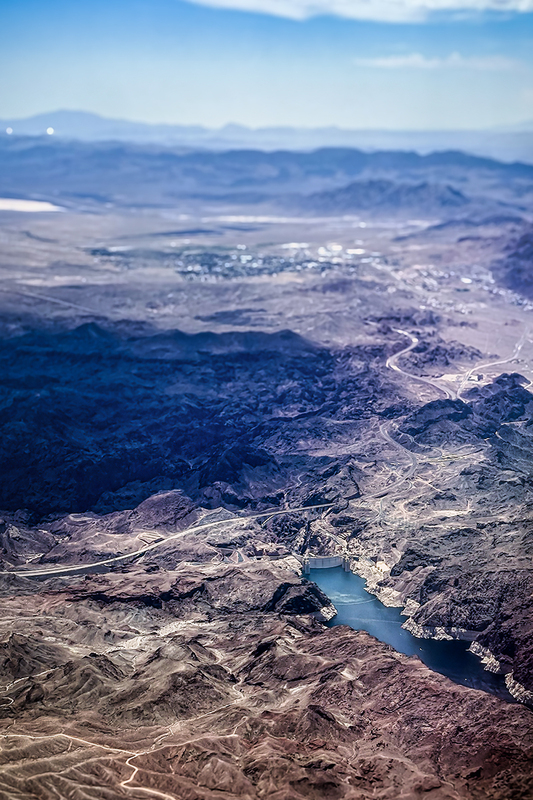 24NVFlying-HooverDam_5583i.jpg :: Hoover Dam, flying to Las Vegas