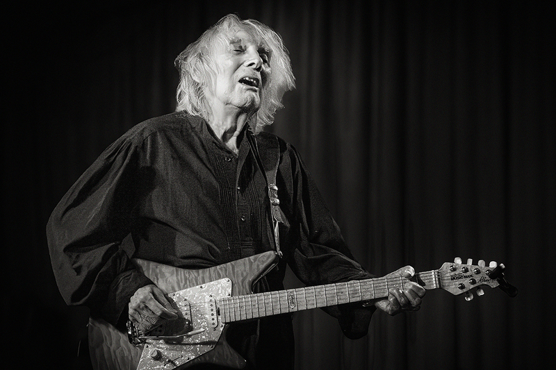 25BRAlbertLee_0162g.jpg :: ALBERT LEE at the Bull Run Restaurant in Shirley, Massachusetts on January 9, 2026