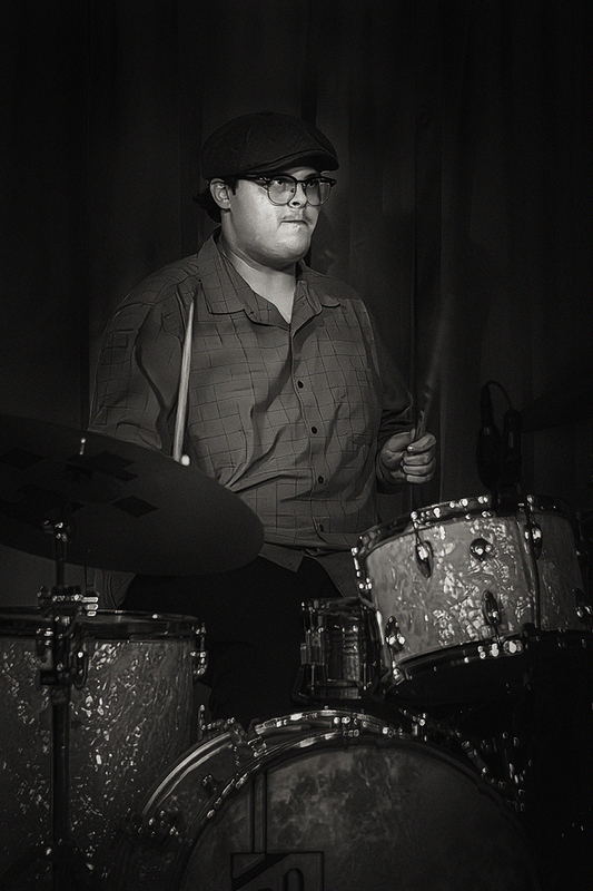 25BRNickMoss-PierceDowner_4727g(1).jpg :: PIERCE DOWNER with The Nick Moss Band Featuring Dennis Gruenling at The Bull Run in Shirley, Massachusetts on April 6, 2025
