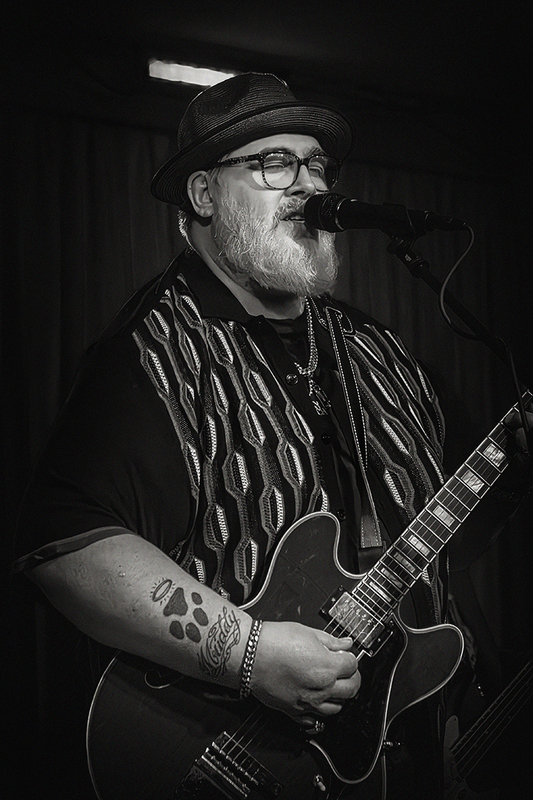 25BRNickMoss_4776g(1).jpg :: The NICK MOSS Band Featuring Dennis Gruenling at The Bull Run in Shirley, Massachusetts on April 6, 2025