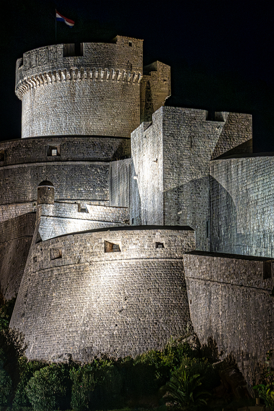 25CRODubrovnikCastle-Nite_7393.jpg