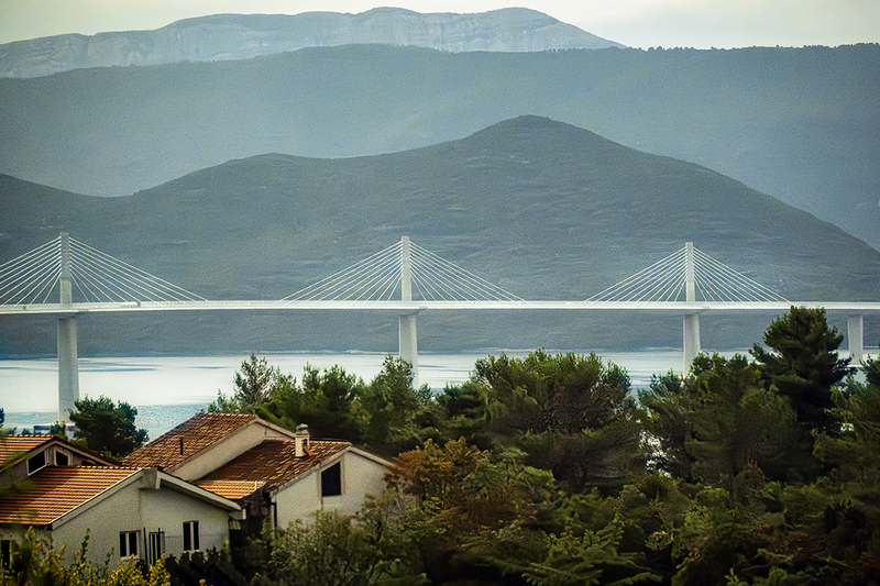 25CROPeljesacBridge_6925.jpg
