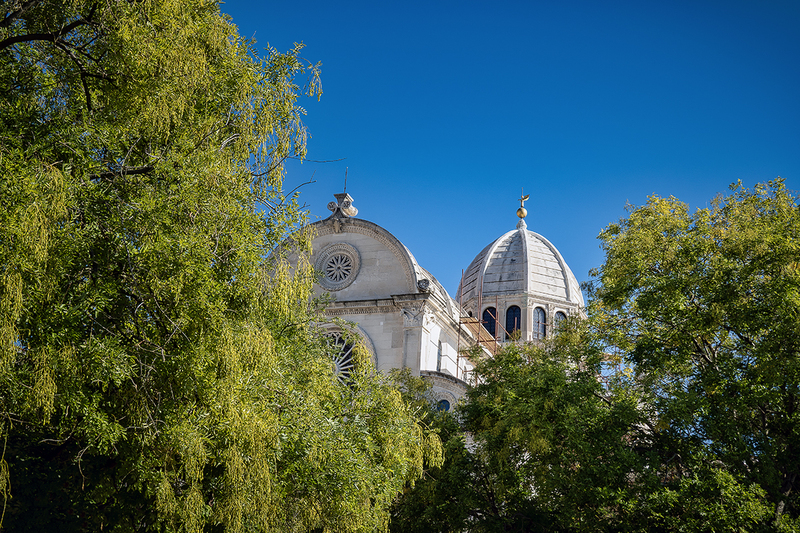 25CROSibenikCathedralStJames_6371(1).jpg