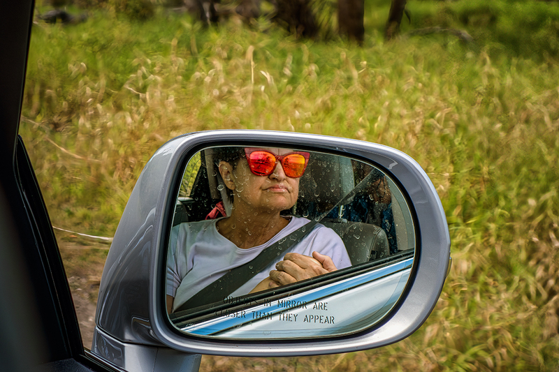 25FLConniesRedGlasses_6393.jpg